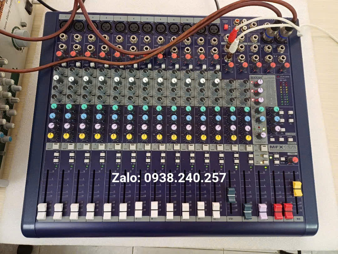 Mixer soundcraft mfx12/2 hàng loại 1
